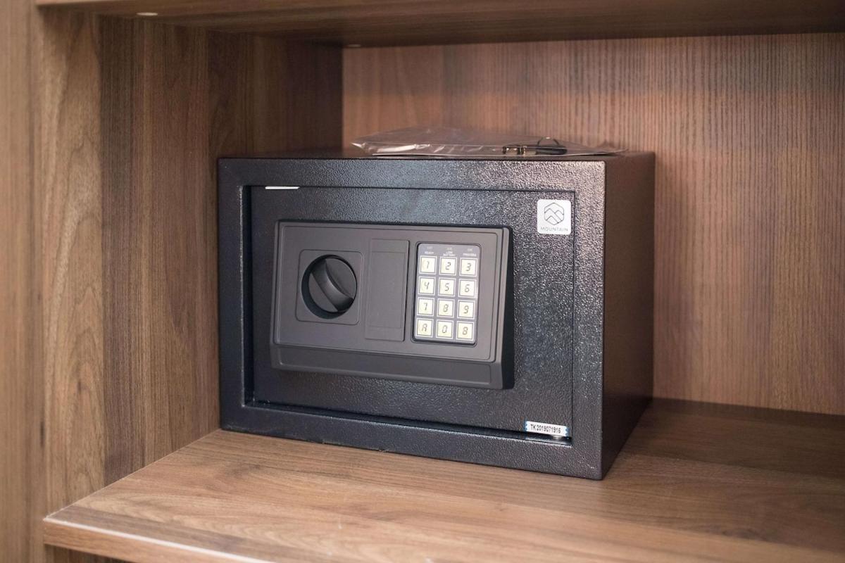 Квартира Вид На Бассейн Nbc S402 By Ibg Property Nai Harn エクステリア 写真